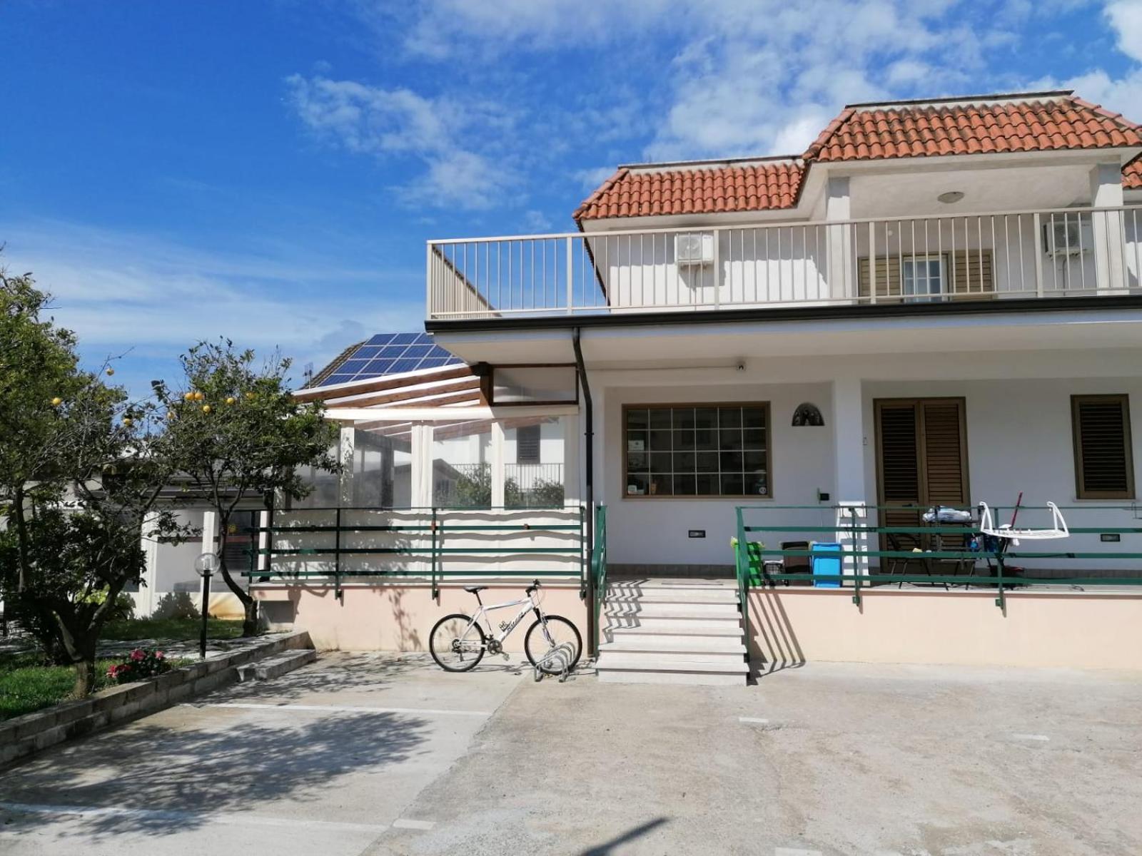Monolocale Tirreno Studio Seafront Formia Exterior foto
