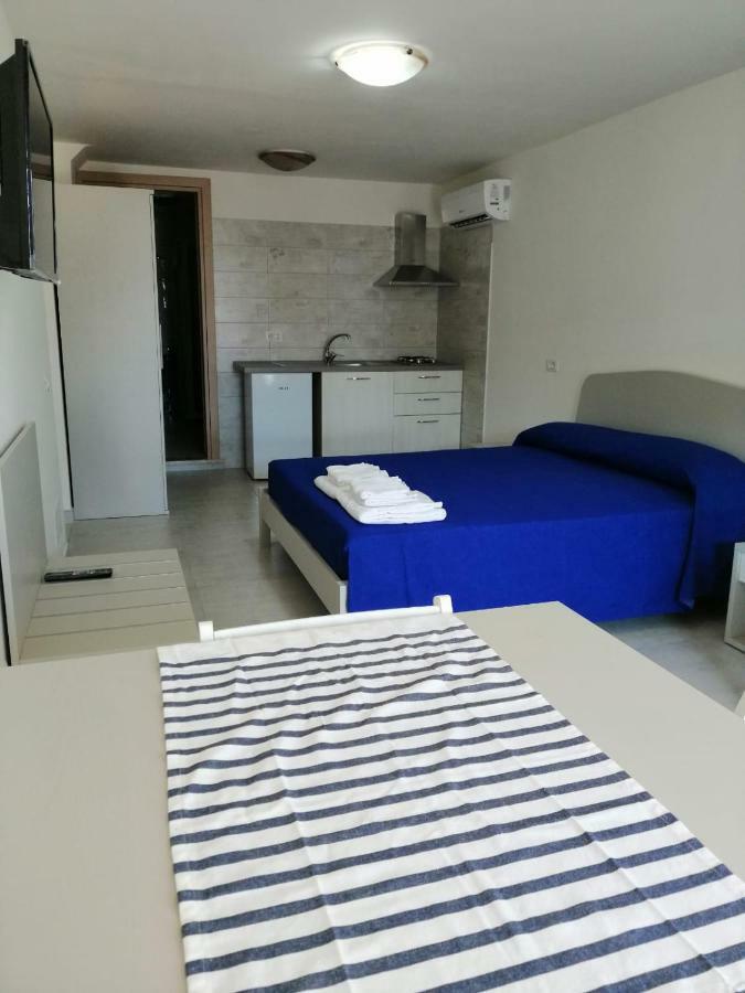 Monolocale Tirreno Studio Seafront Formia Exterior foto